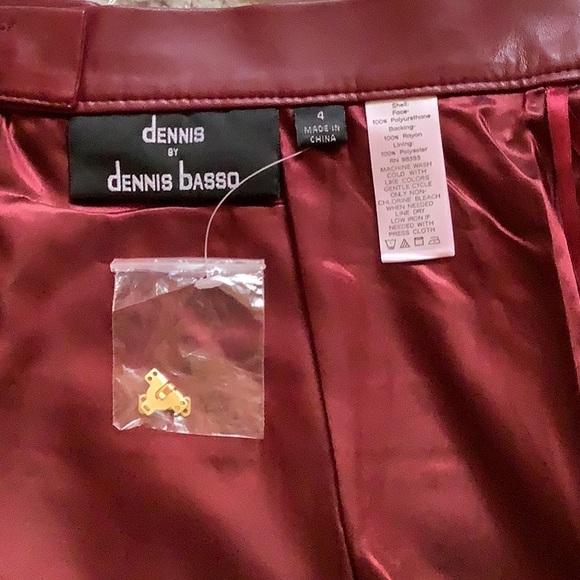 Beautiful Red Faux Leather Dennis Basso NWOT ❤️ - Picture 5 of 7